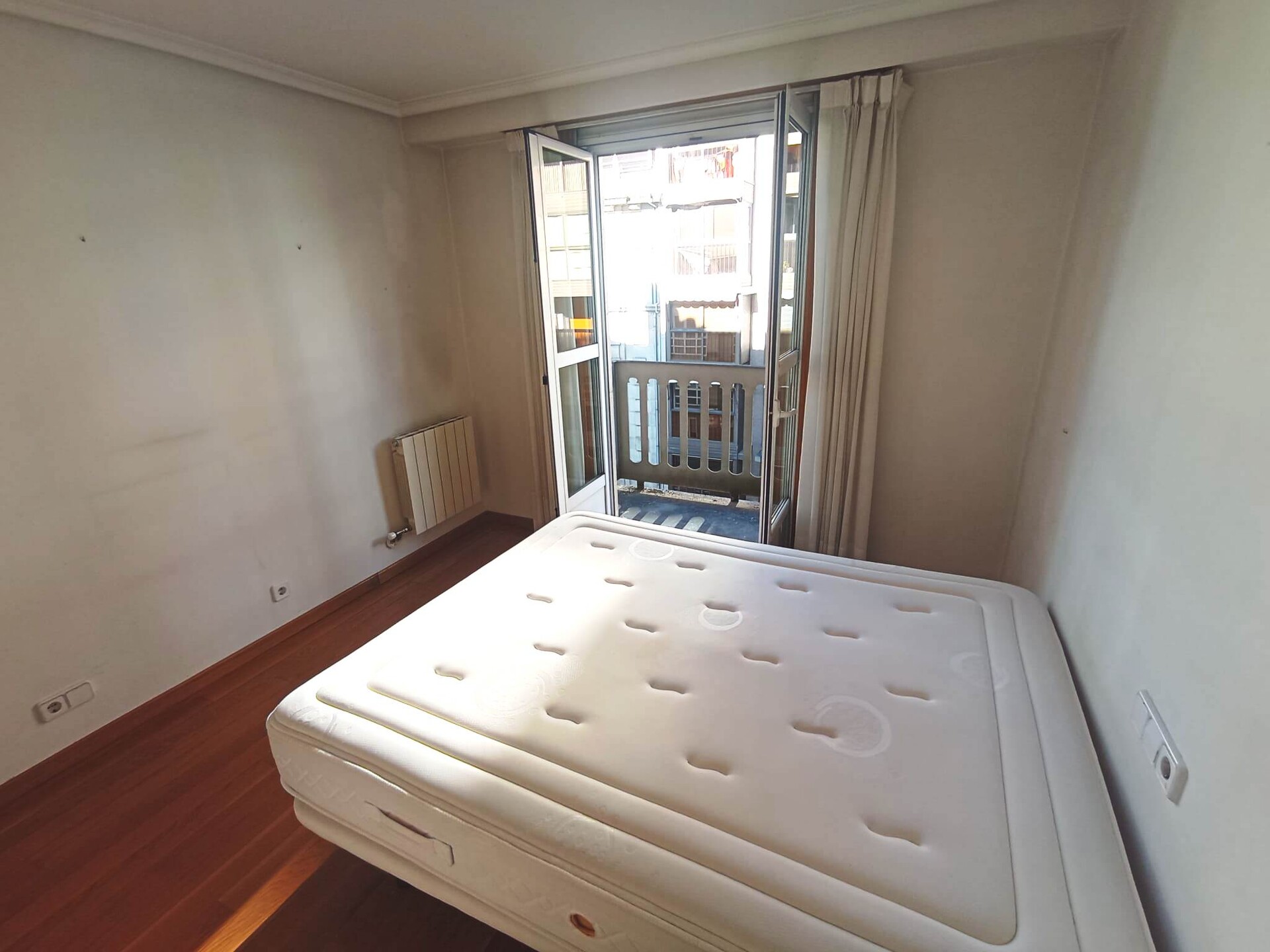 Piso de 87 m² en Ourense