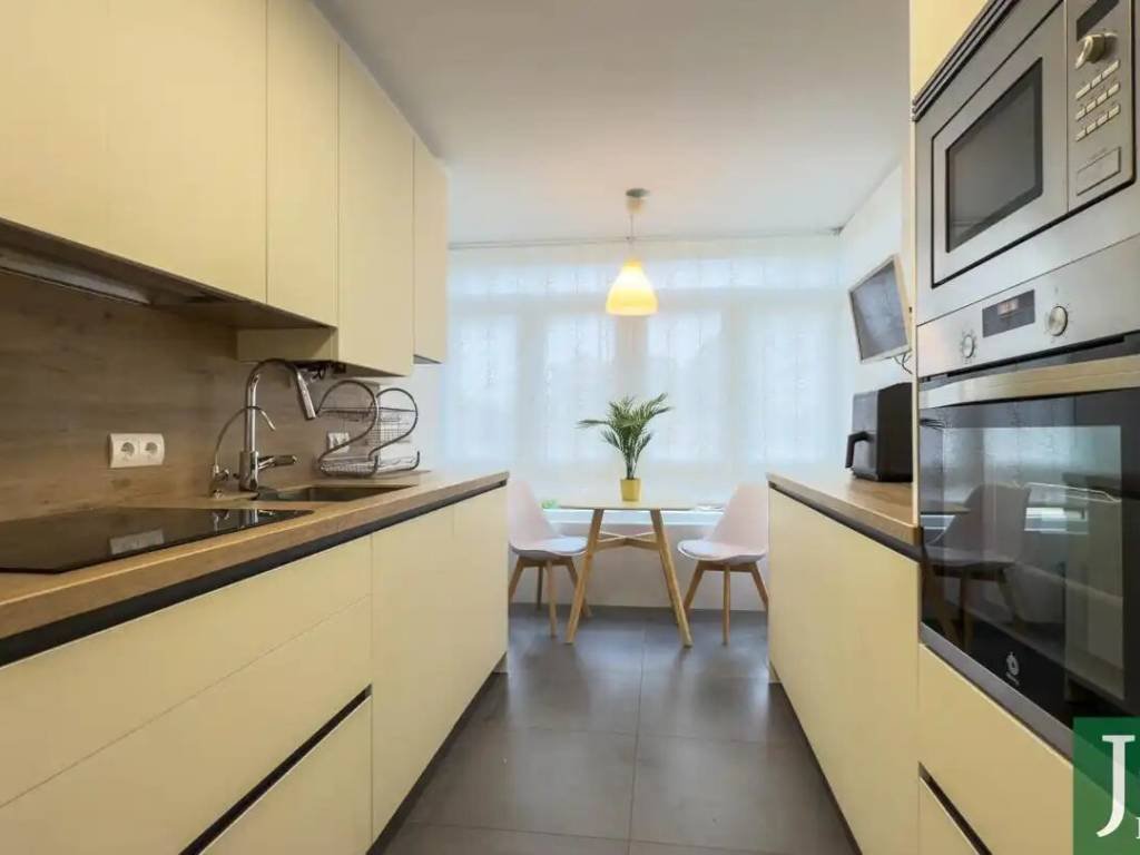 Piso de 80 m² en Santander