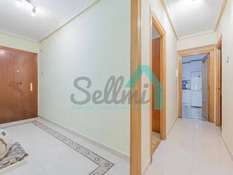 Piso de 120 m² en Oviedo