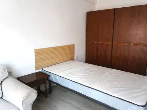 Habitación 110 m², Ávila