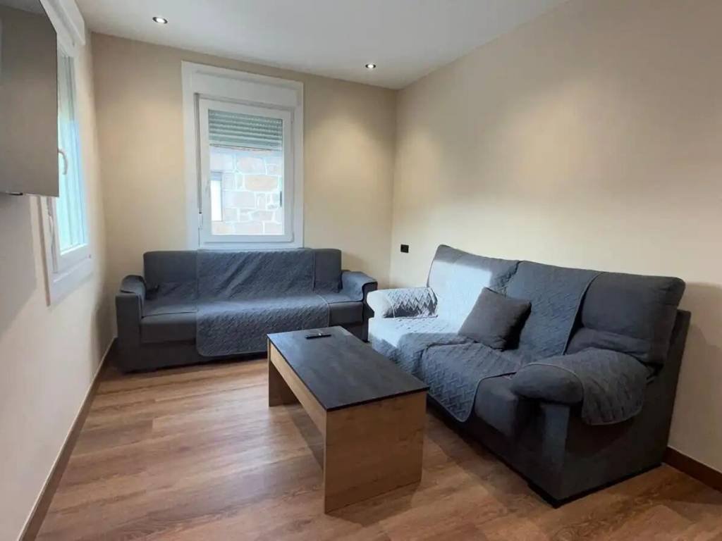 Casa de 100 m² en Ourense