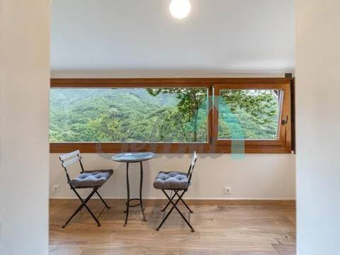 Casa de 100 m² en Mieres