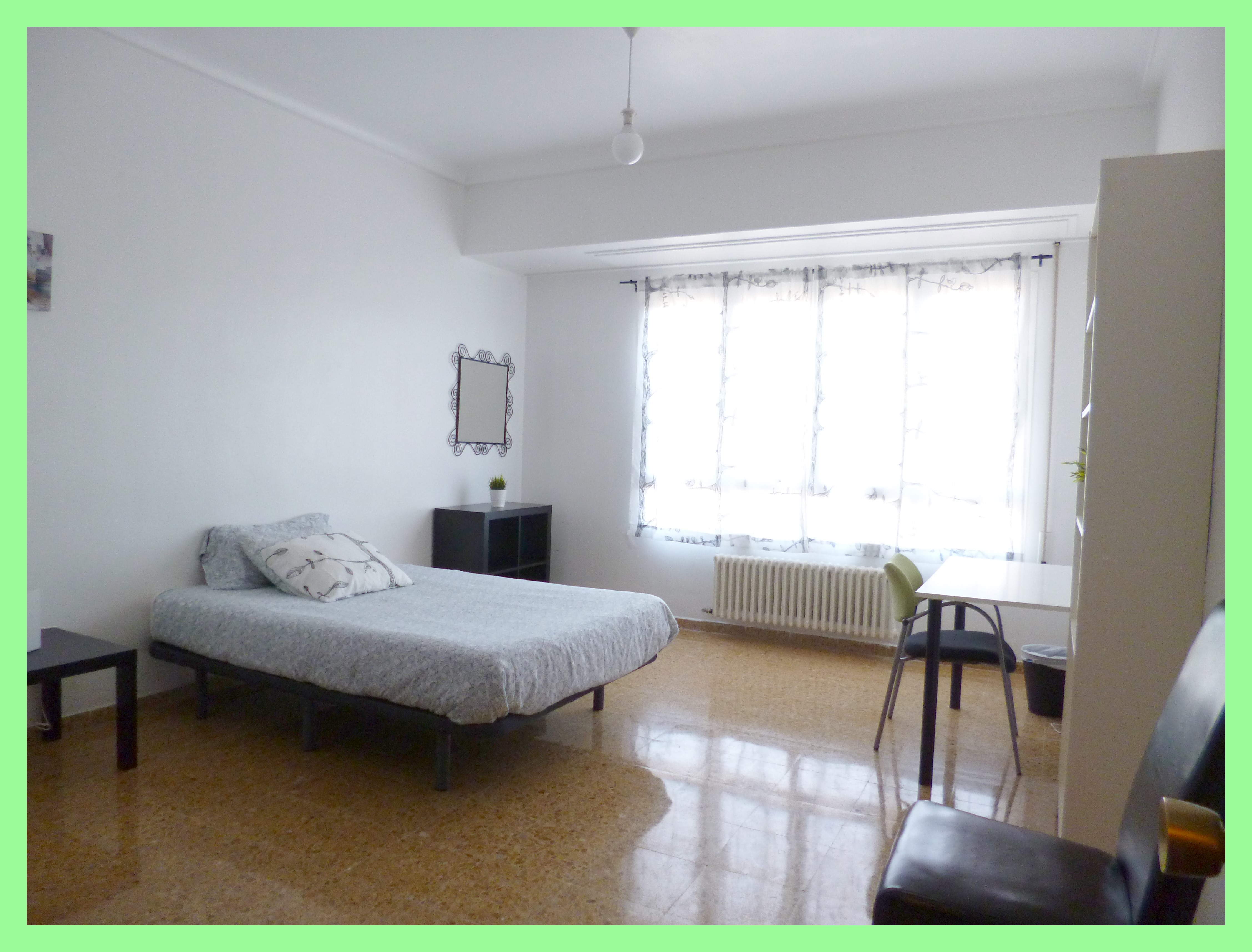 Habitación 150 m², Zaragoza