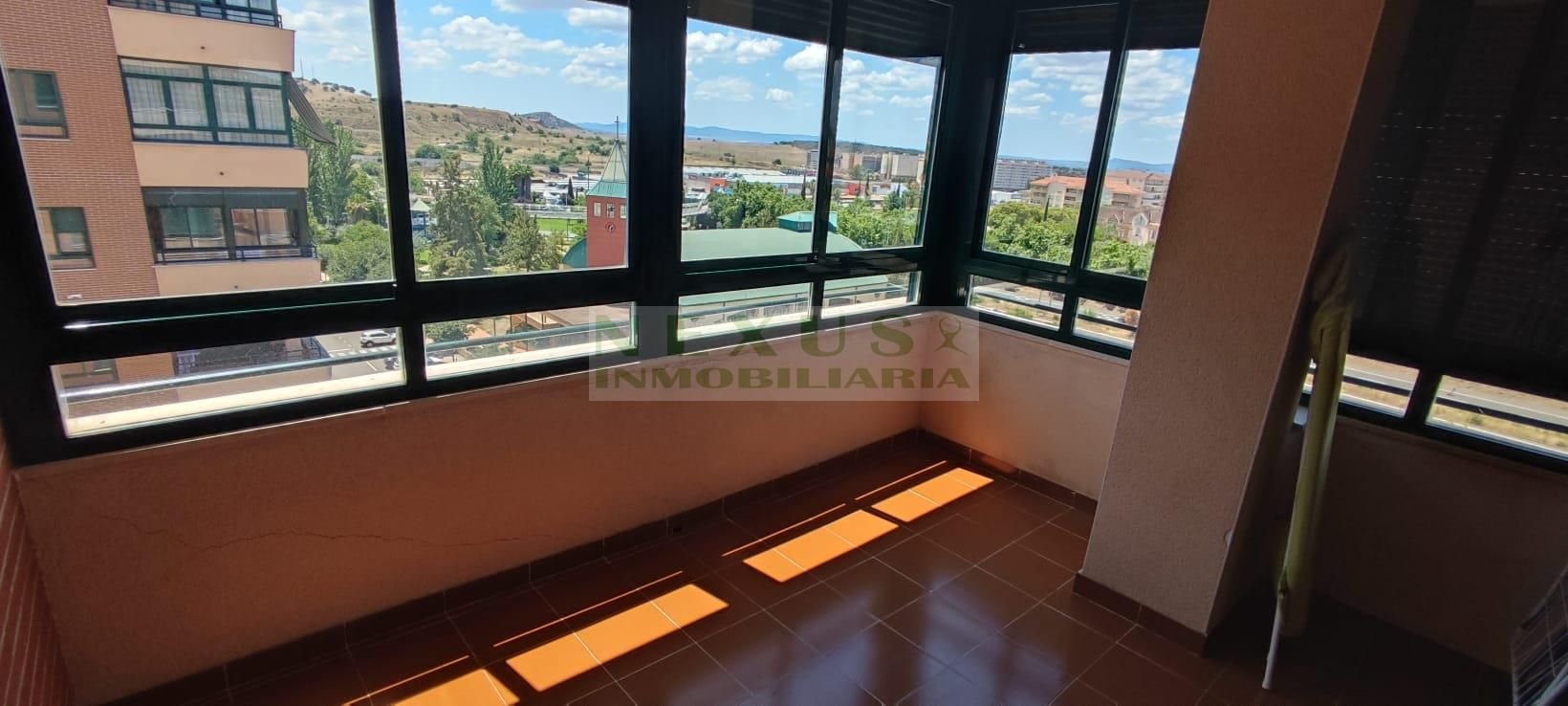 Appartamento 130 m² a Cáceres
