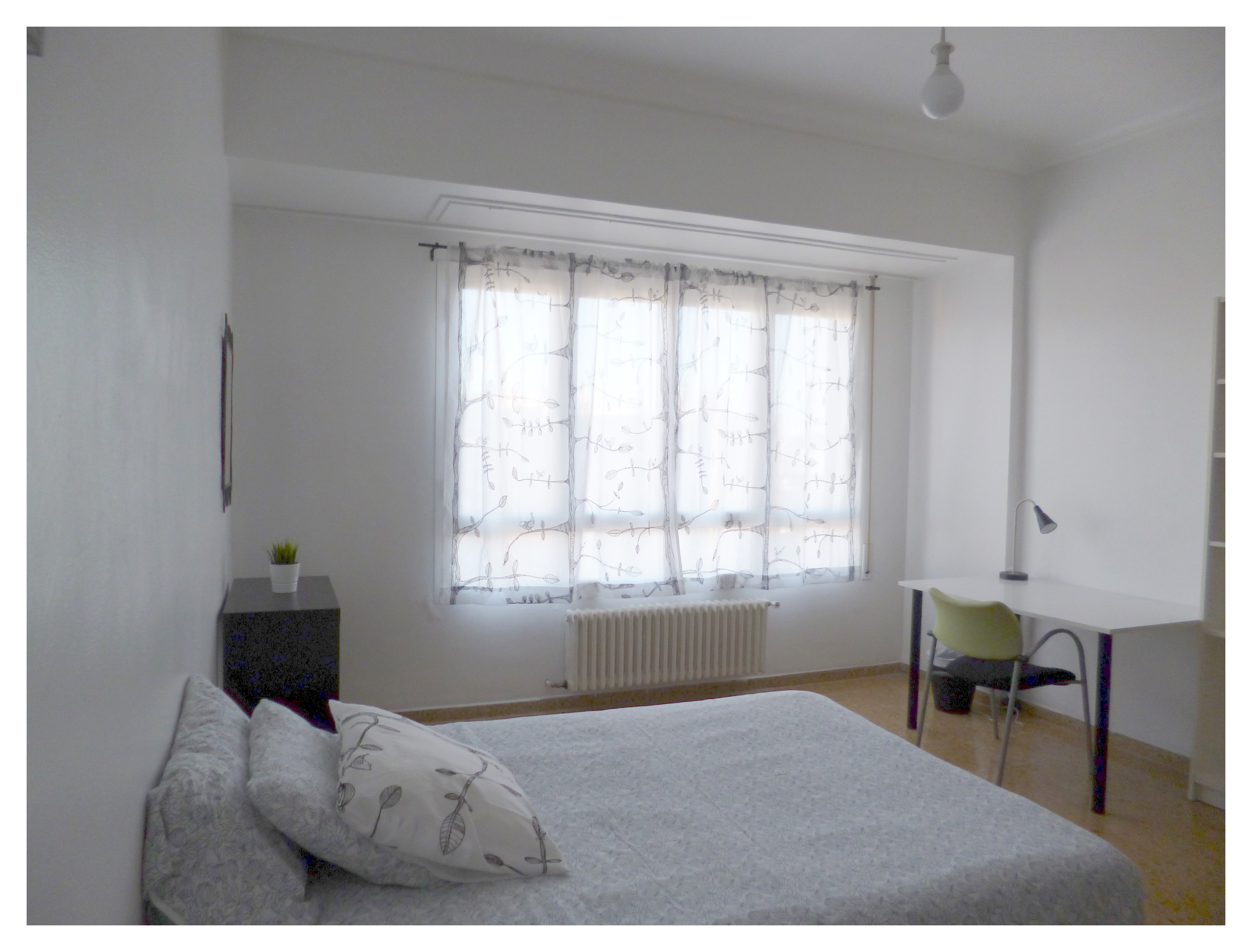 Habitación 150 m², Zaragoza