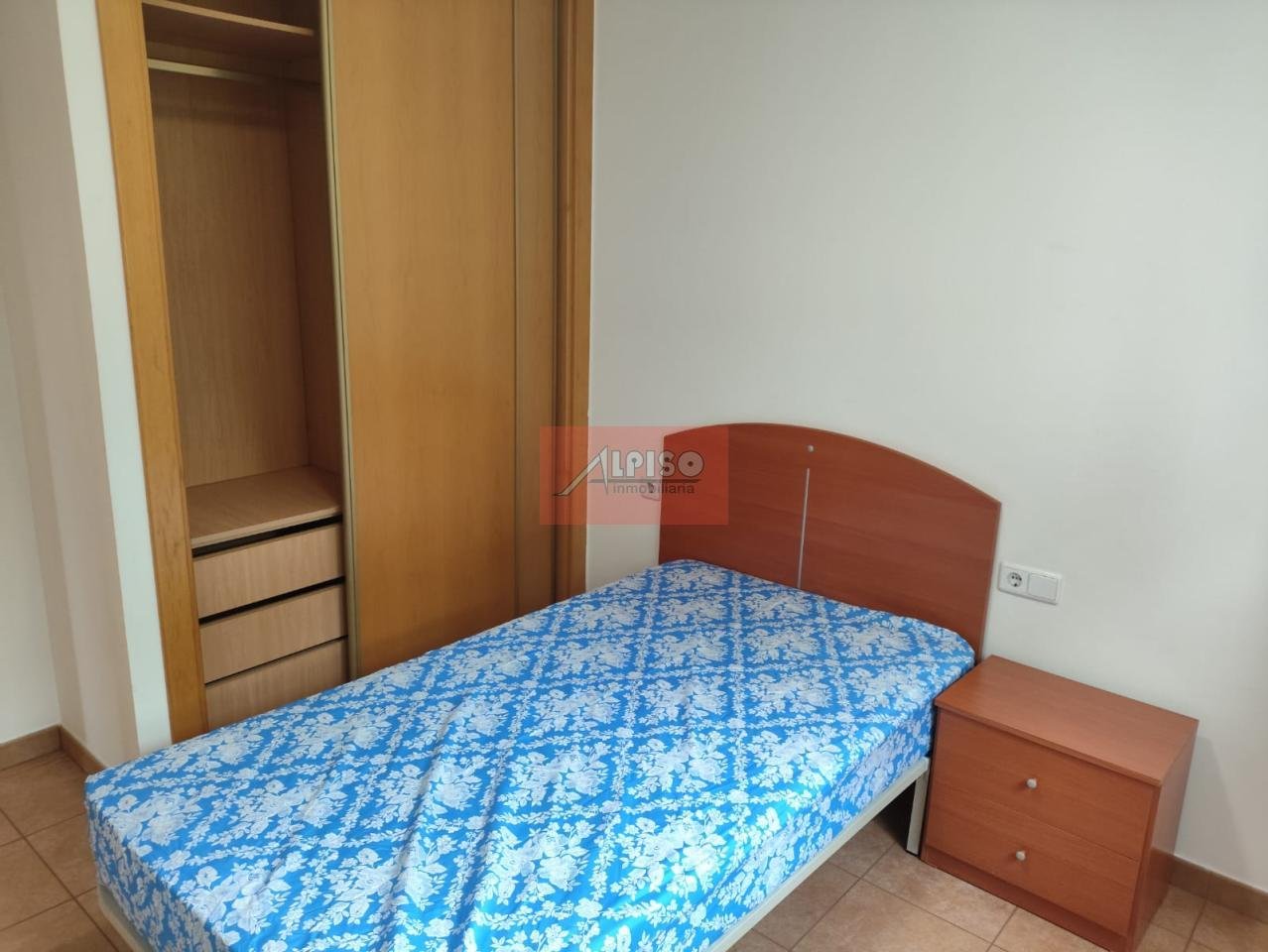 Piso de 75 m² en Ourense