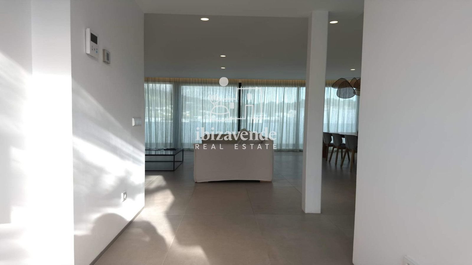 Дом 595 м² в Santa Eulària des Riu