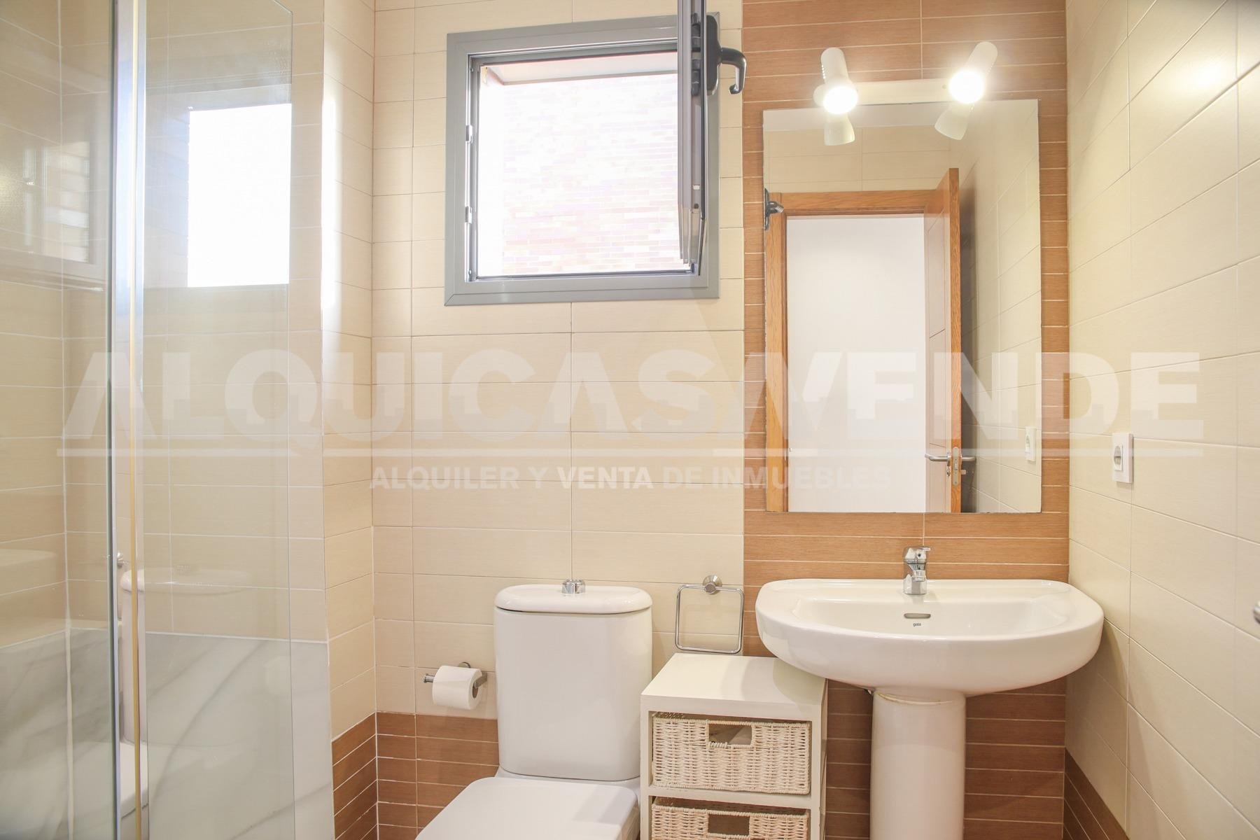 Piso de 65 m² en Sevilla