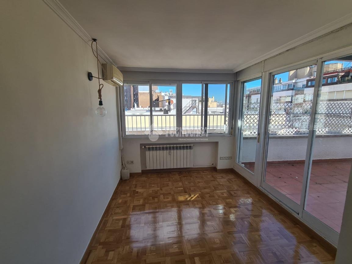 Wohnung 114 m² in Madrid