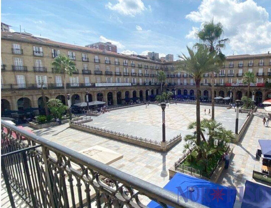 Piso de 170 m² en Bilbao