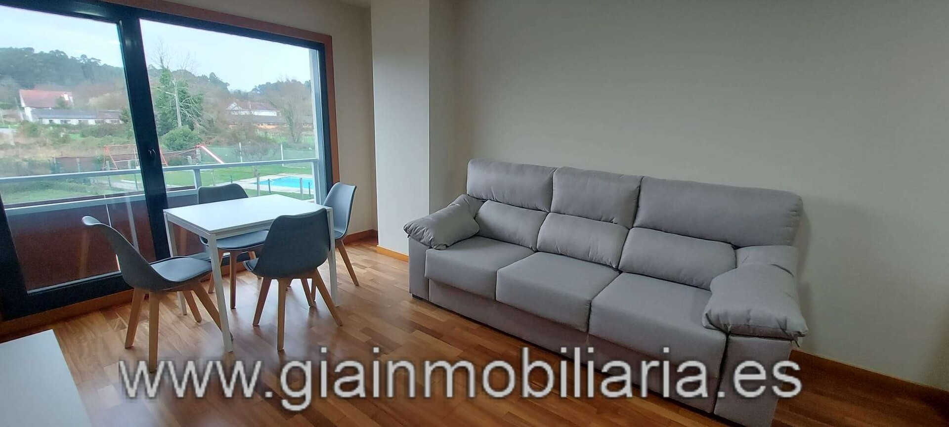 Wohnung 40 m² in Salvaterra de Miño