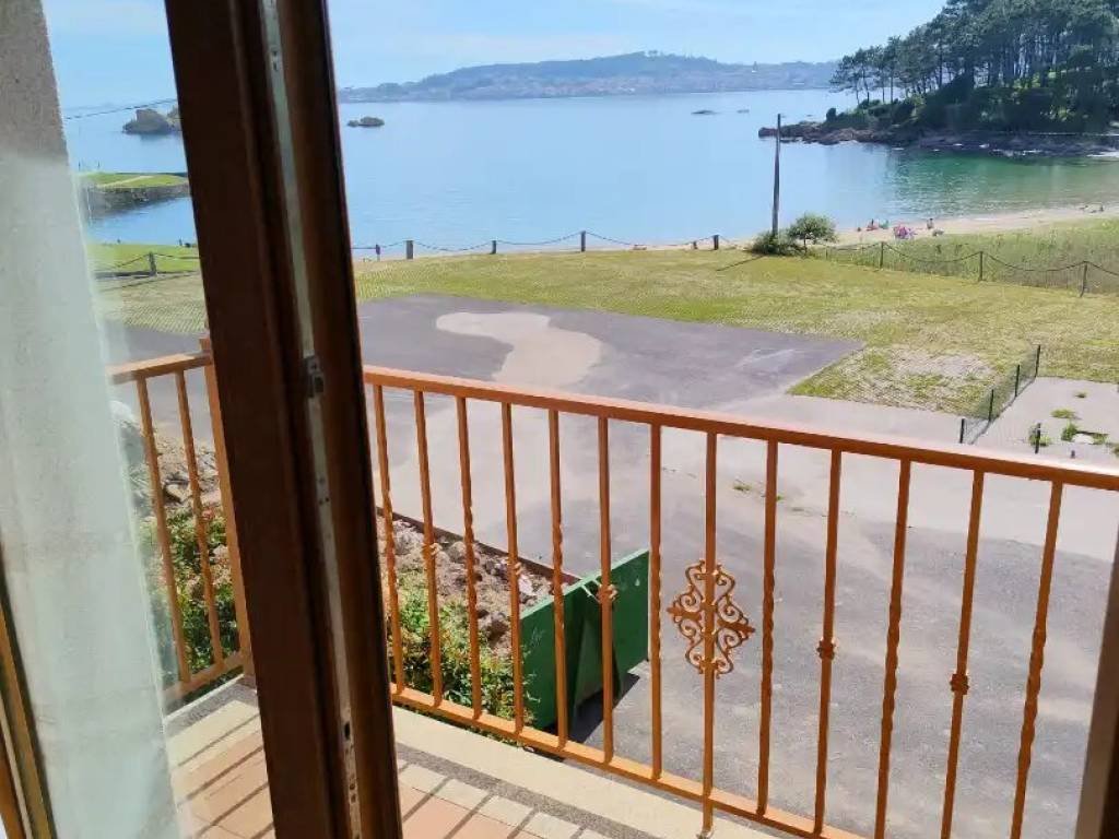 Piso de 70 m² en Ribeira