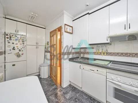Piso de 106 m² en Oviedo