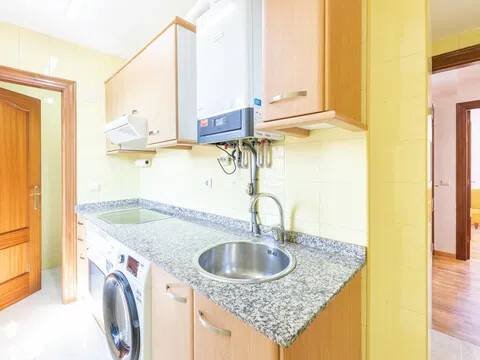 Pis de 84 m² a Oviedo