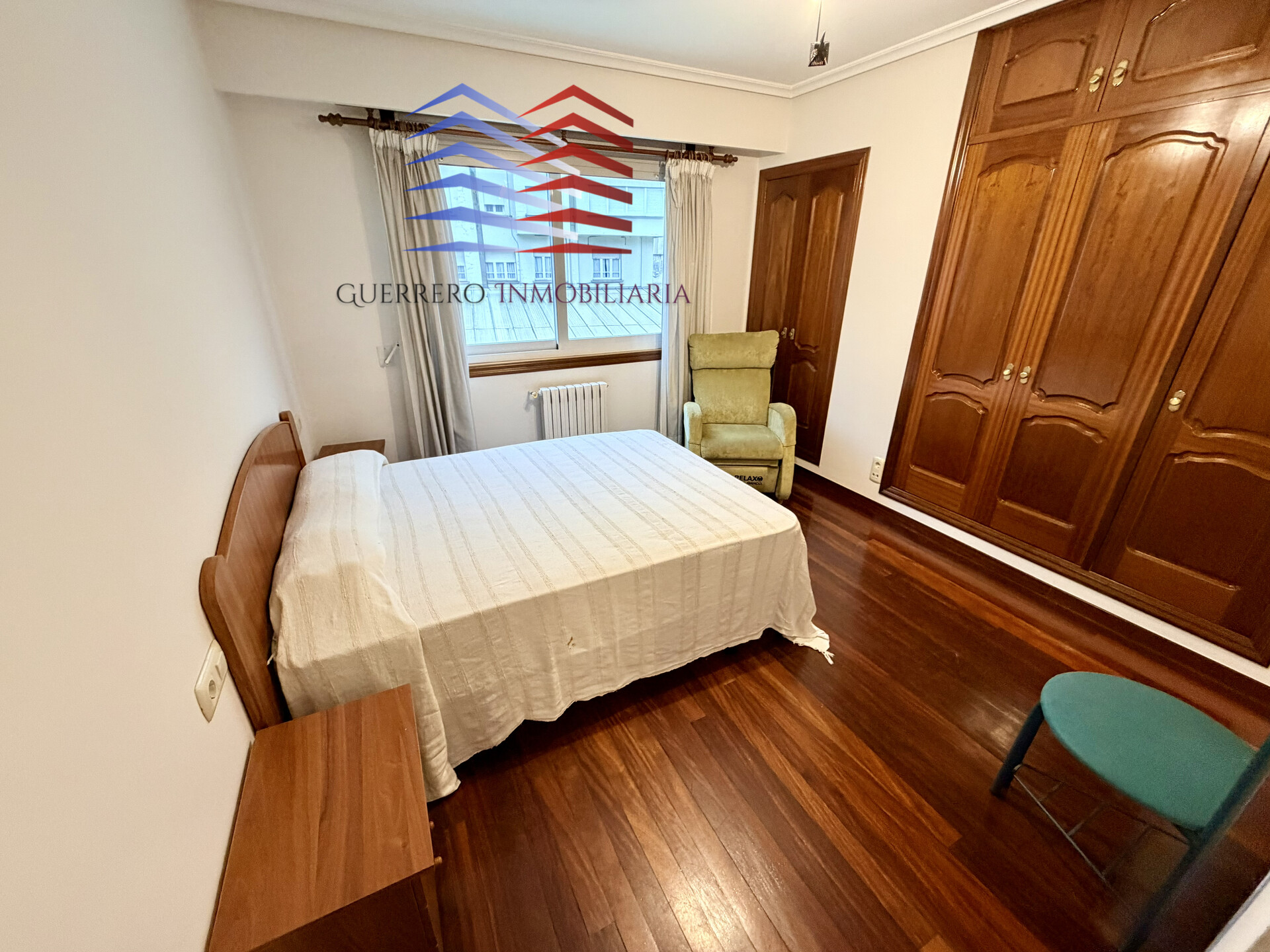 Piso de 85 m² en Ourense