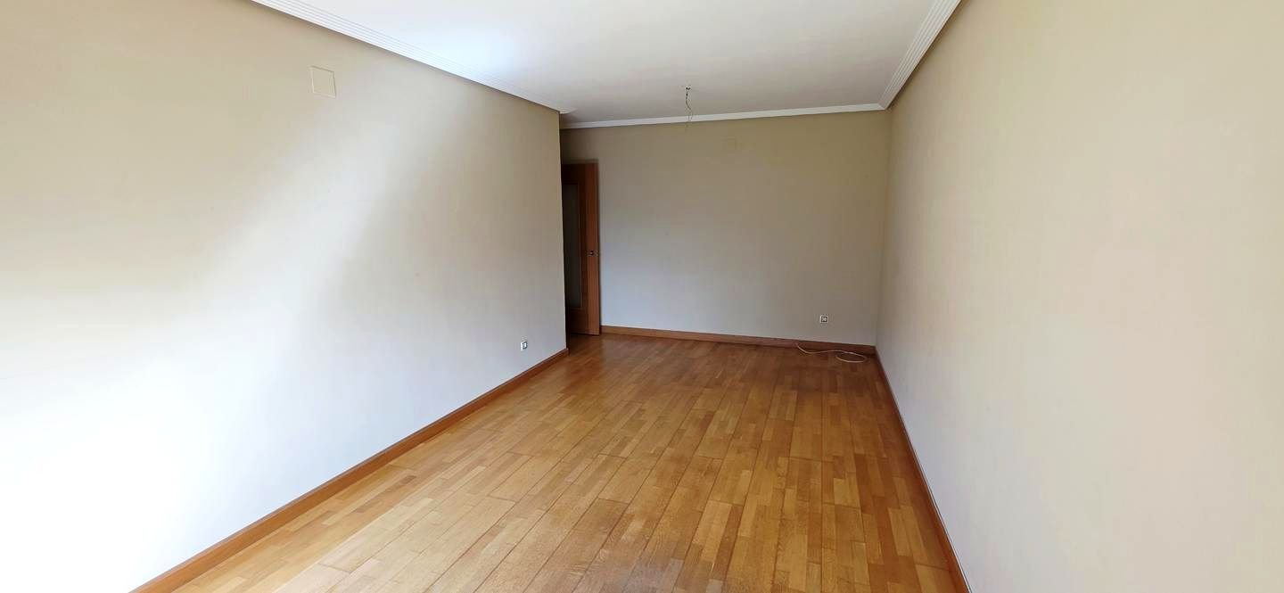 Pis de 117 m² a Oviedo