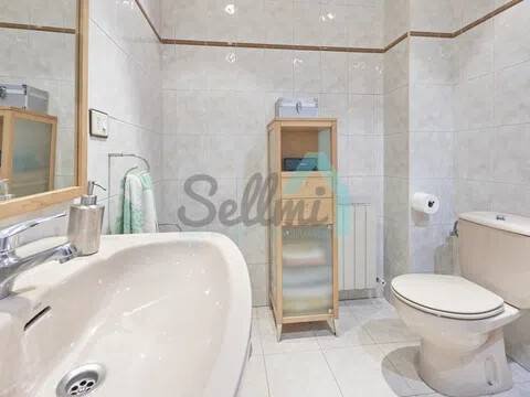 Piso de 57 m² en Oviedo