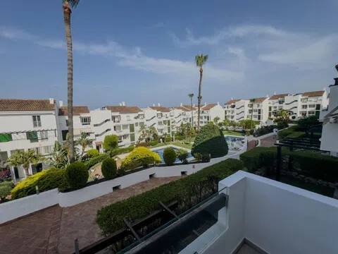 Piso de 140 m² en Estepona