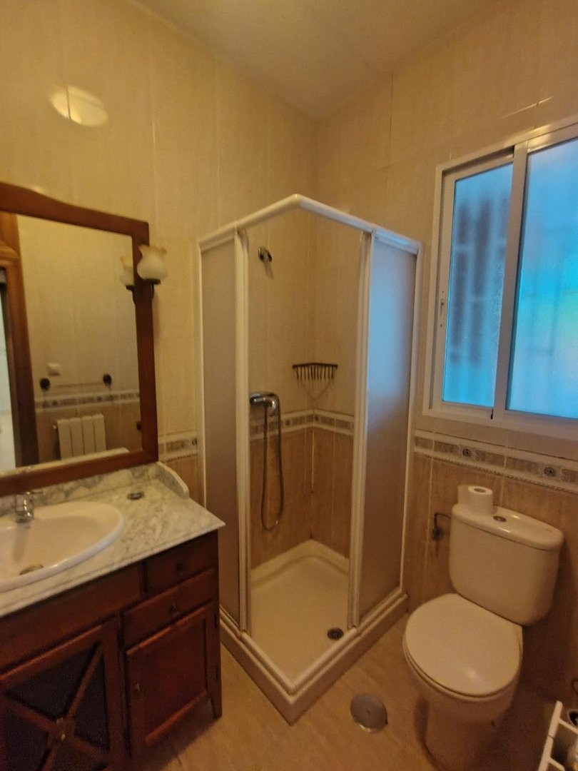 Casa de 180 m² a Viana de Cega