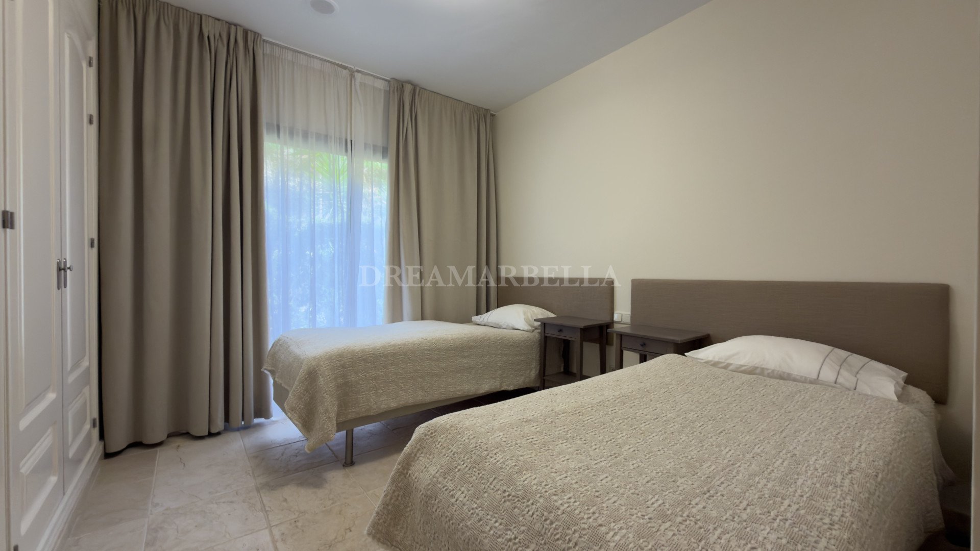 Pis de 156 m² a Estepona