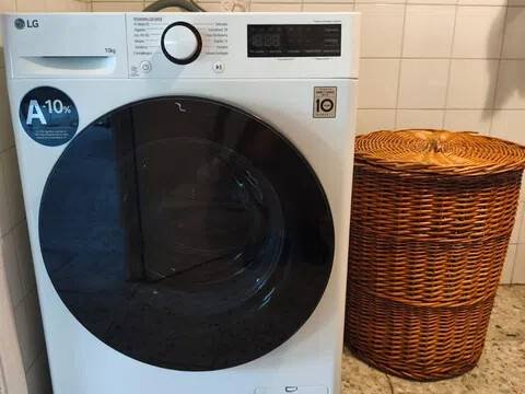 Casa de 280 m² en Oleiros