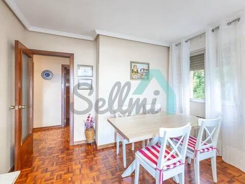 Piso de 98 m² en Castrillón