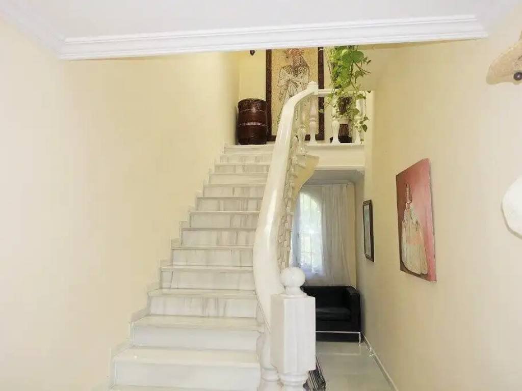 Casa de 180 m² en Marbella
