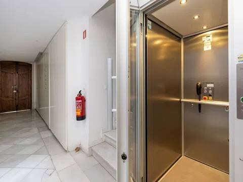 Piso de 80 m² en Granada