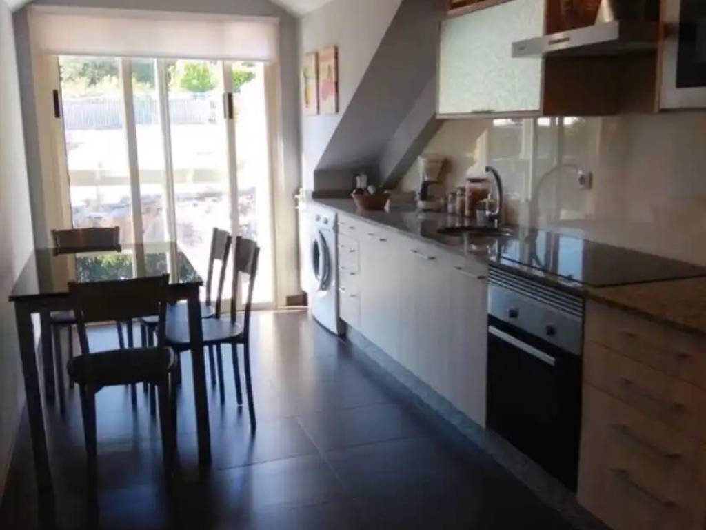 Piso de 75 m² en Poio