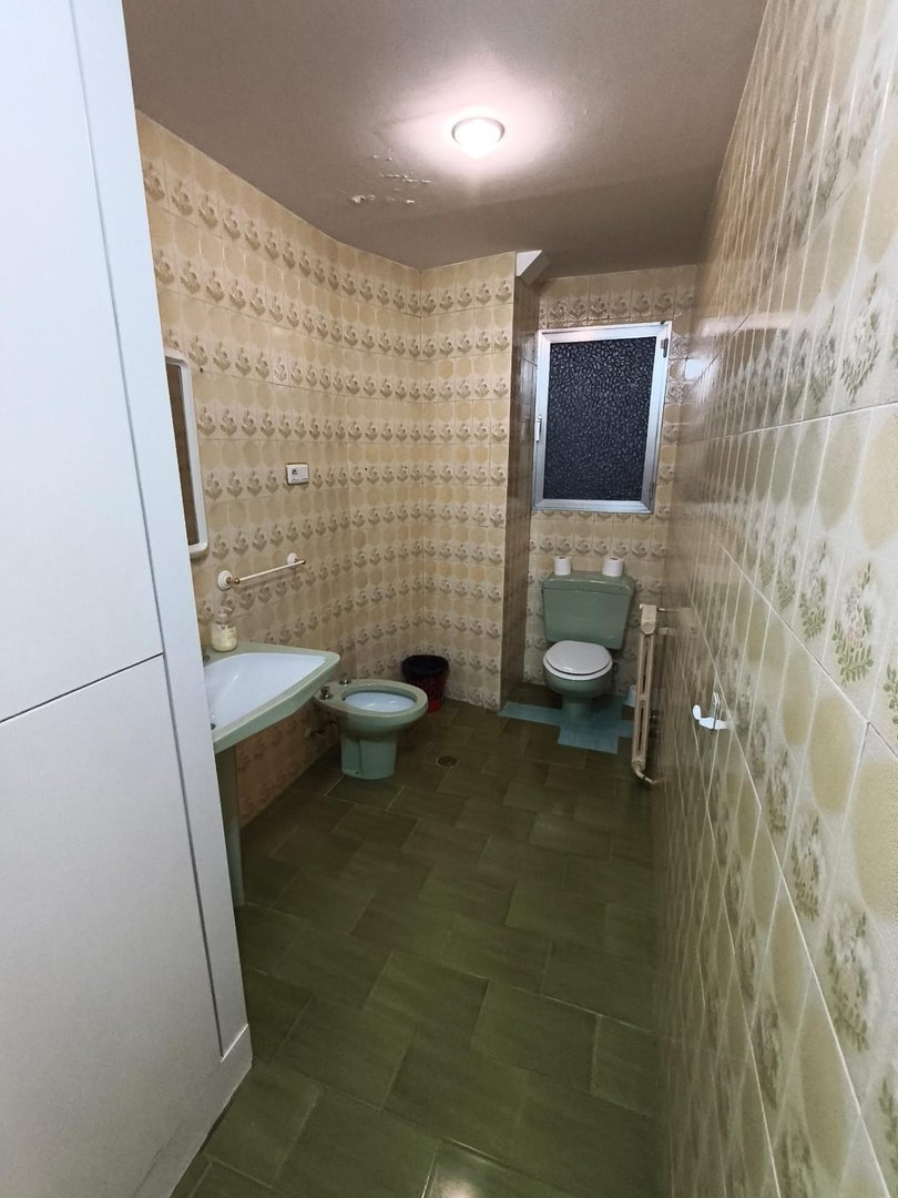 Piso de 200 m² en Granada