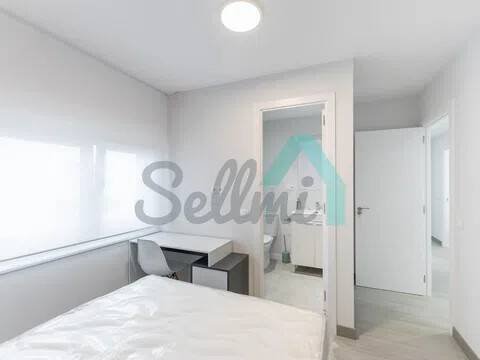 Habitación 82 m², Oviedo