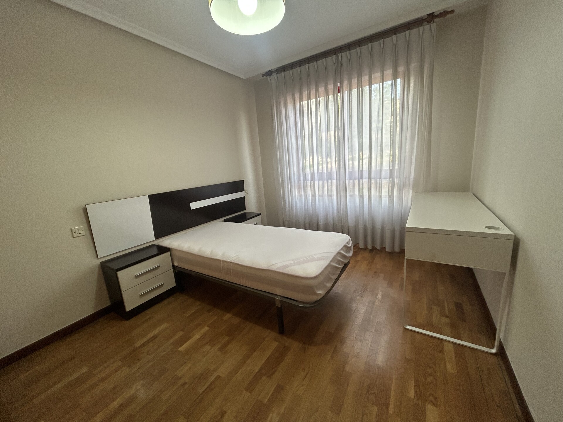 Pis de 97 m² a Oviedo