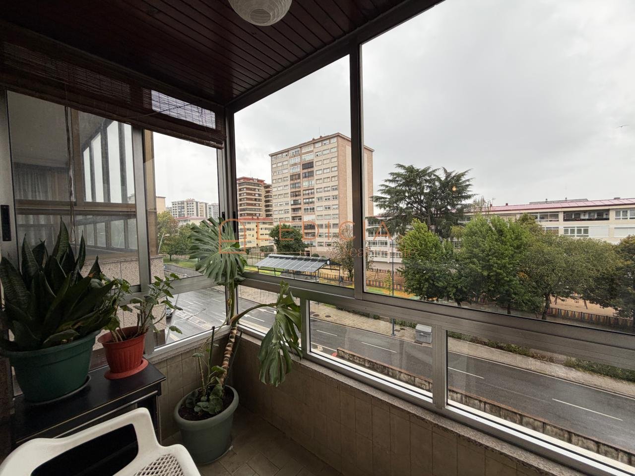Piso de 90 m² en Vigo