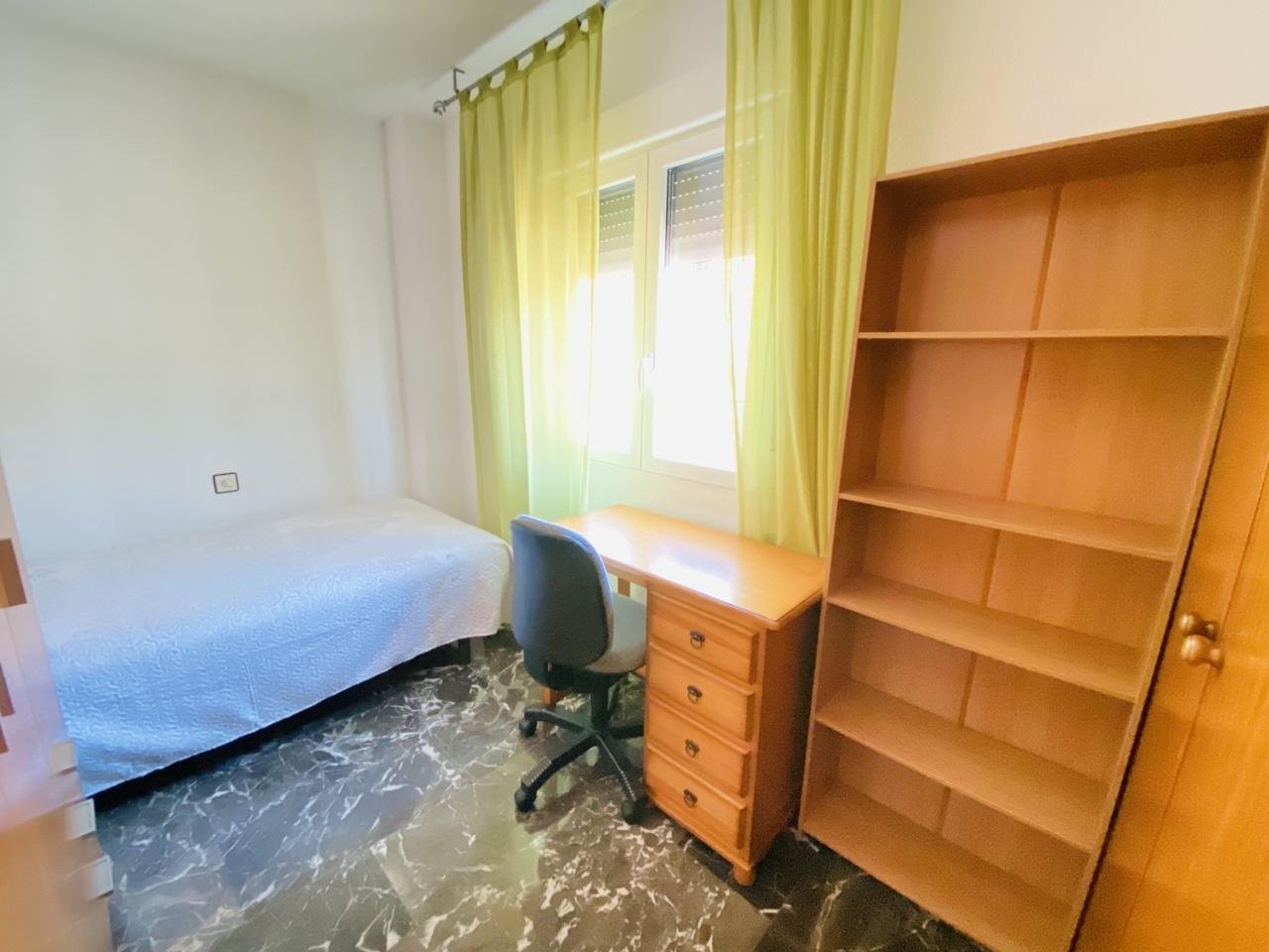 Piso de 115 m² en Granada