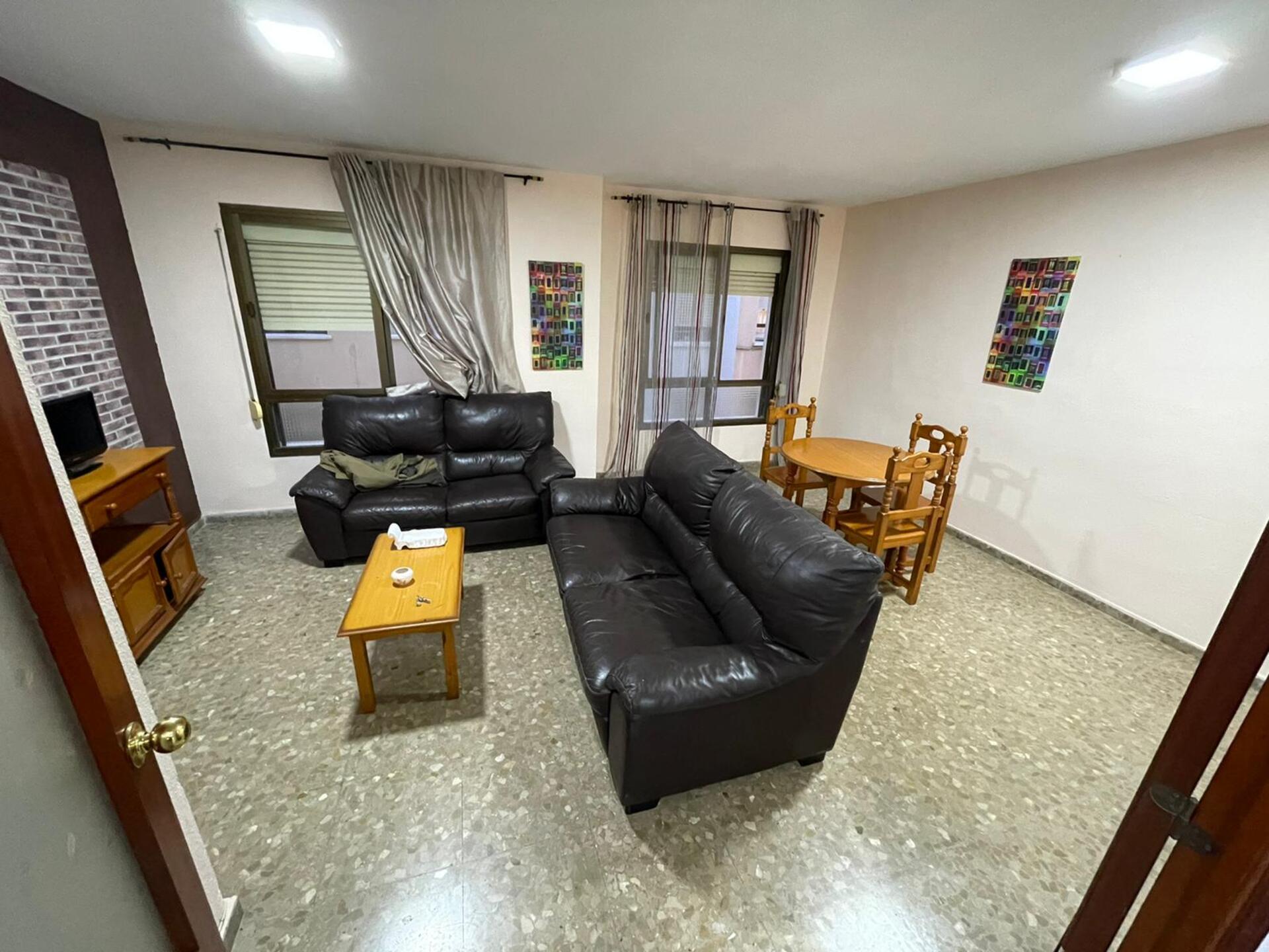 Piso de 130 m² en Ceuta