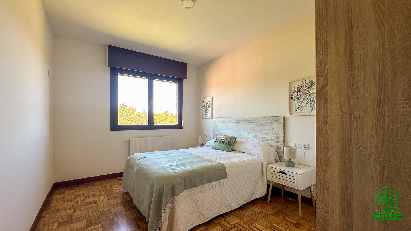 Piso de 94 m² en Oviedo