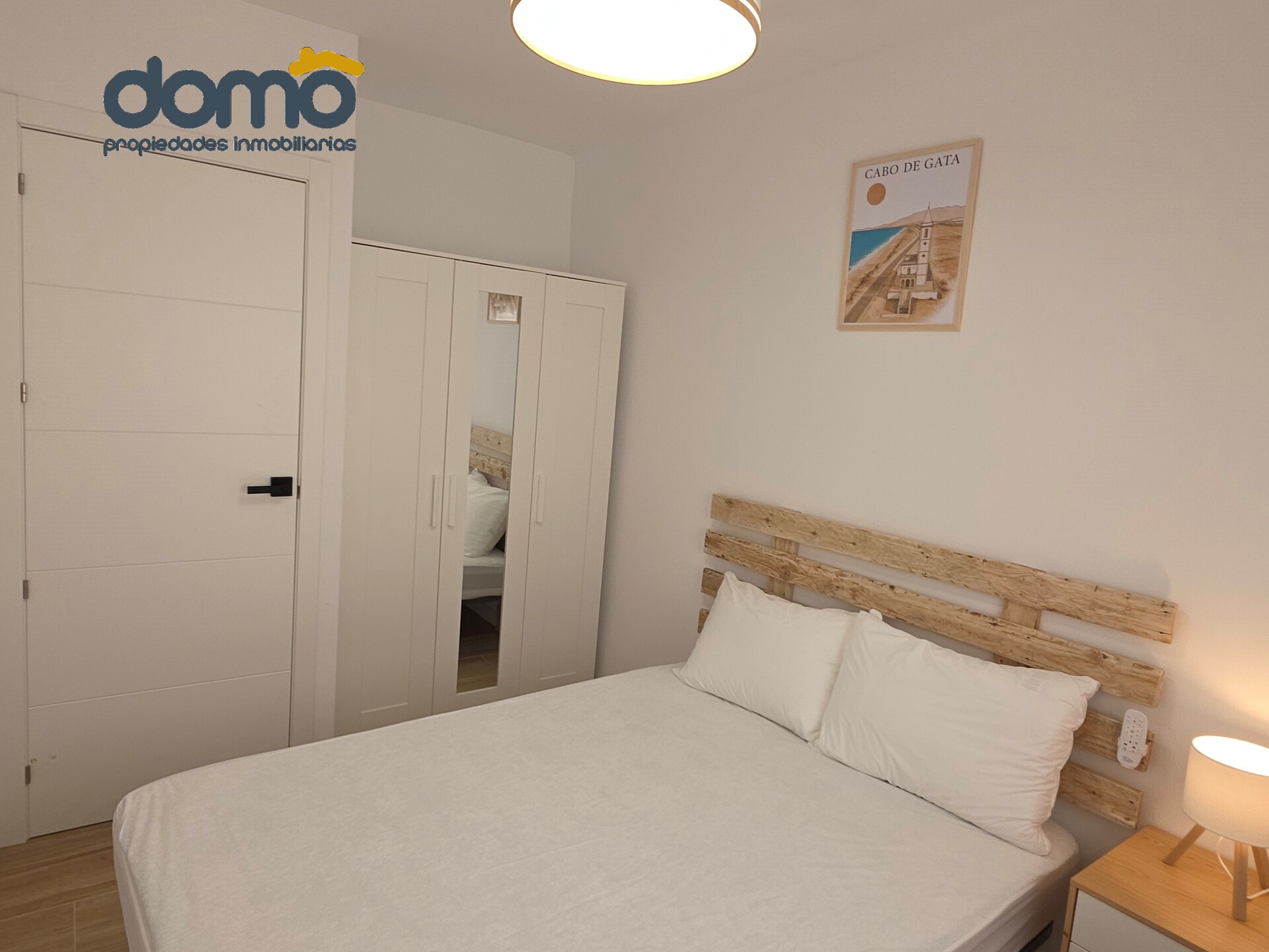Habitación 85 m², Almería