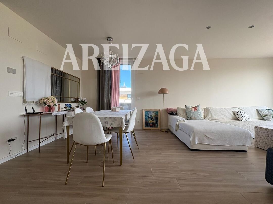 Casa de 200 m² en San Sebastián