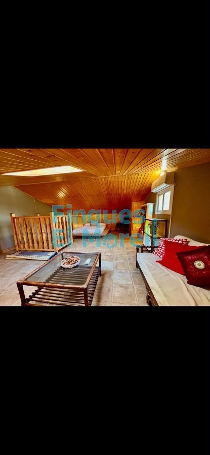 Casa de 242 m² en Vila-rodona