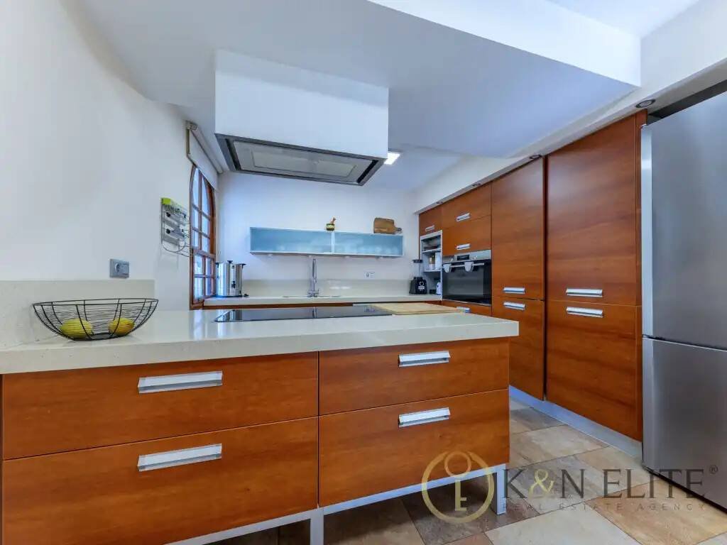 Casa de 631 m² en Elche