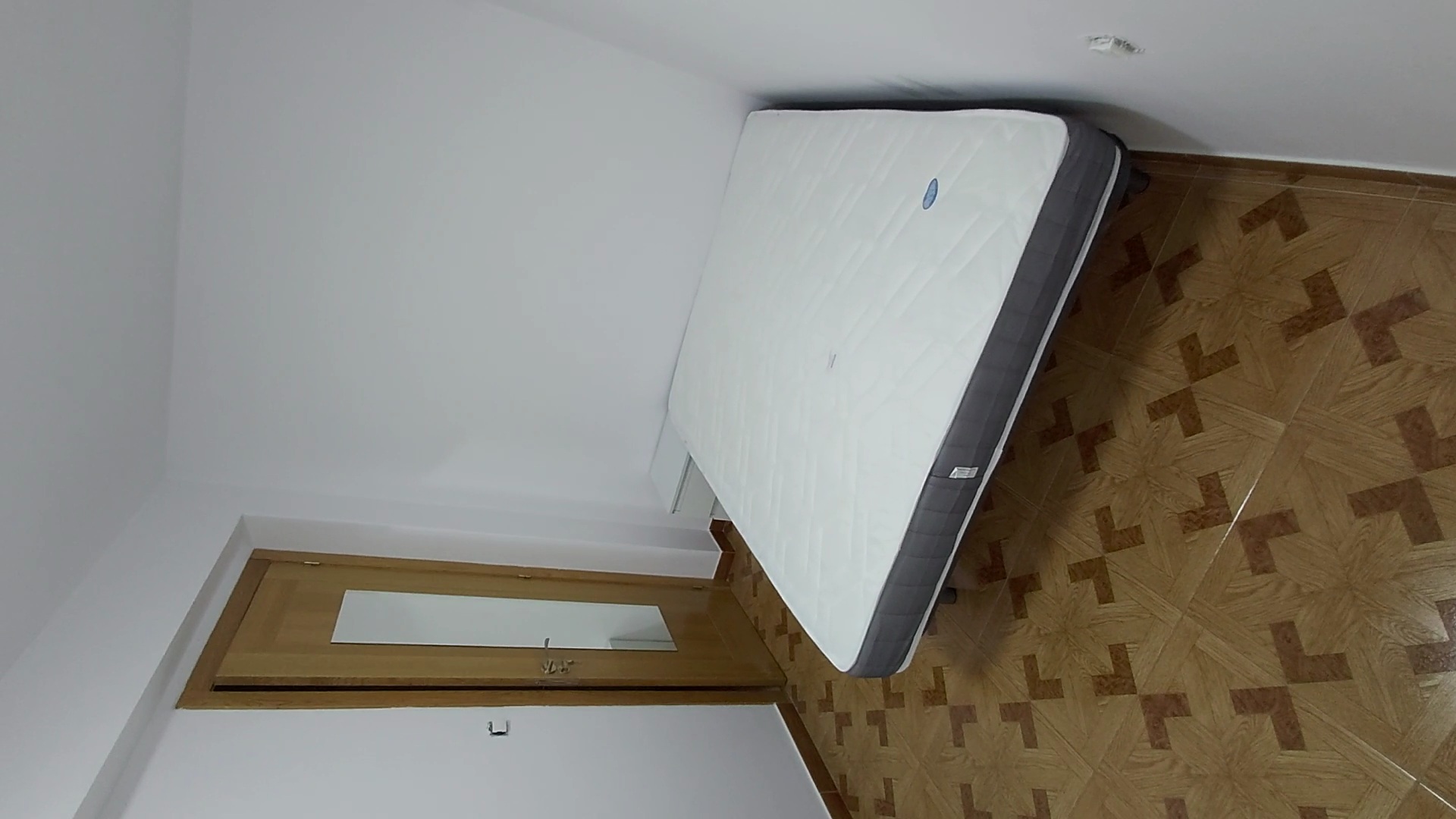 Habitació de lloguer, Sada