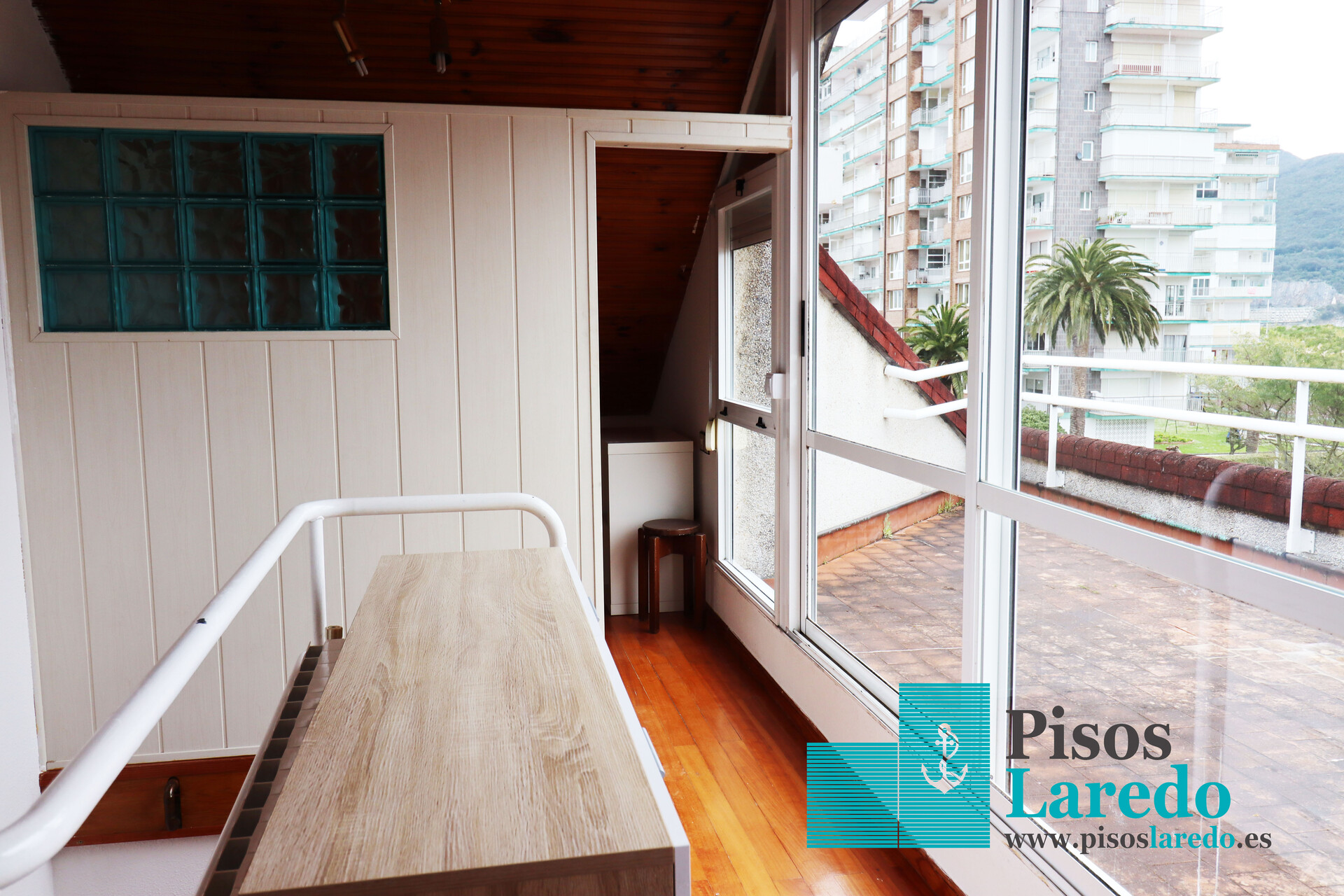Casa de 200 m² en Laredo