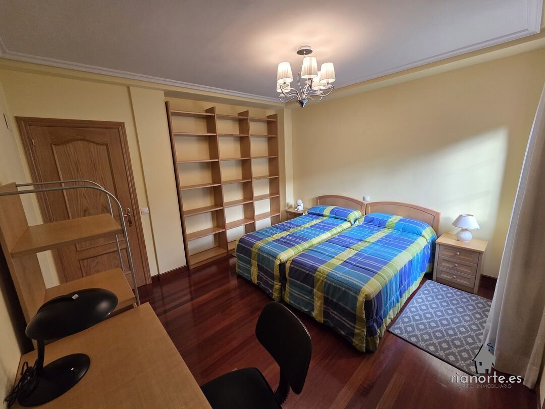 Piso de 81 m² en Avilés