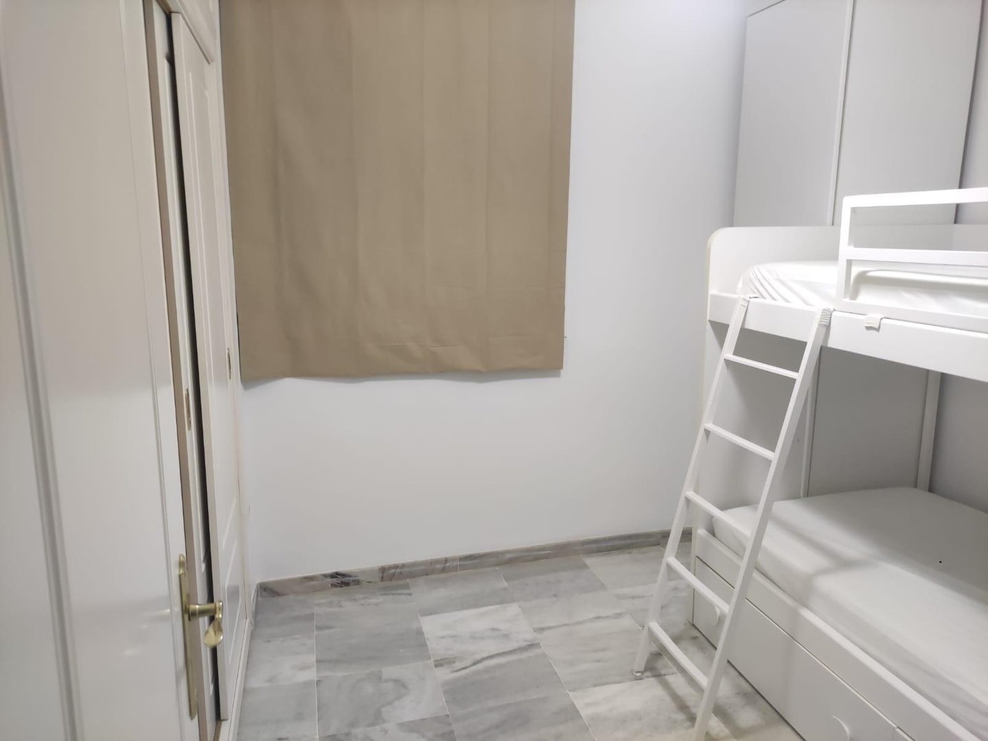 Piso de 98 m² en Sevilla