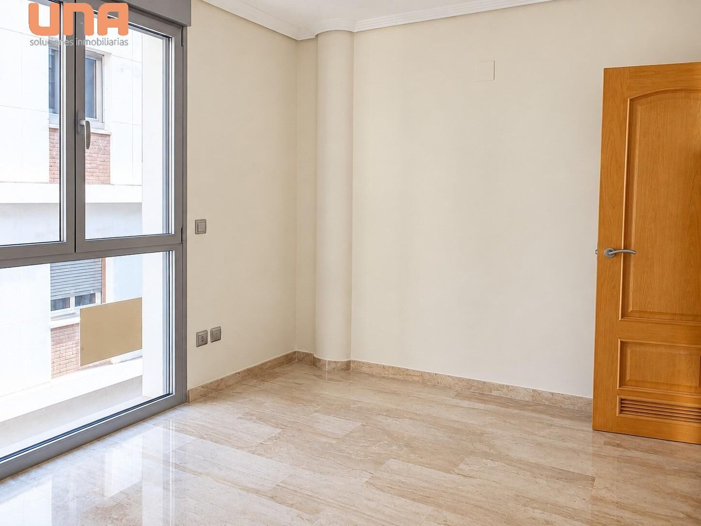 Pis de 100 m² a Còrdova