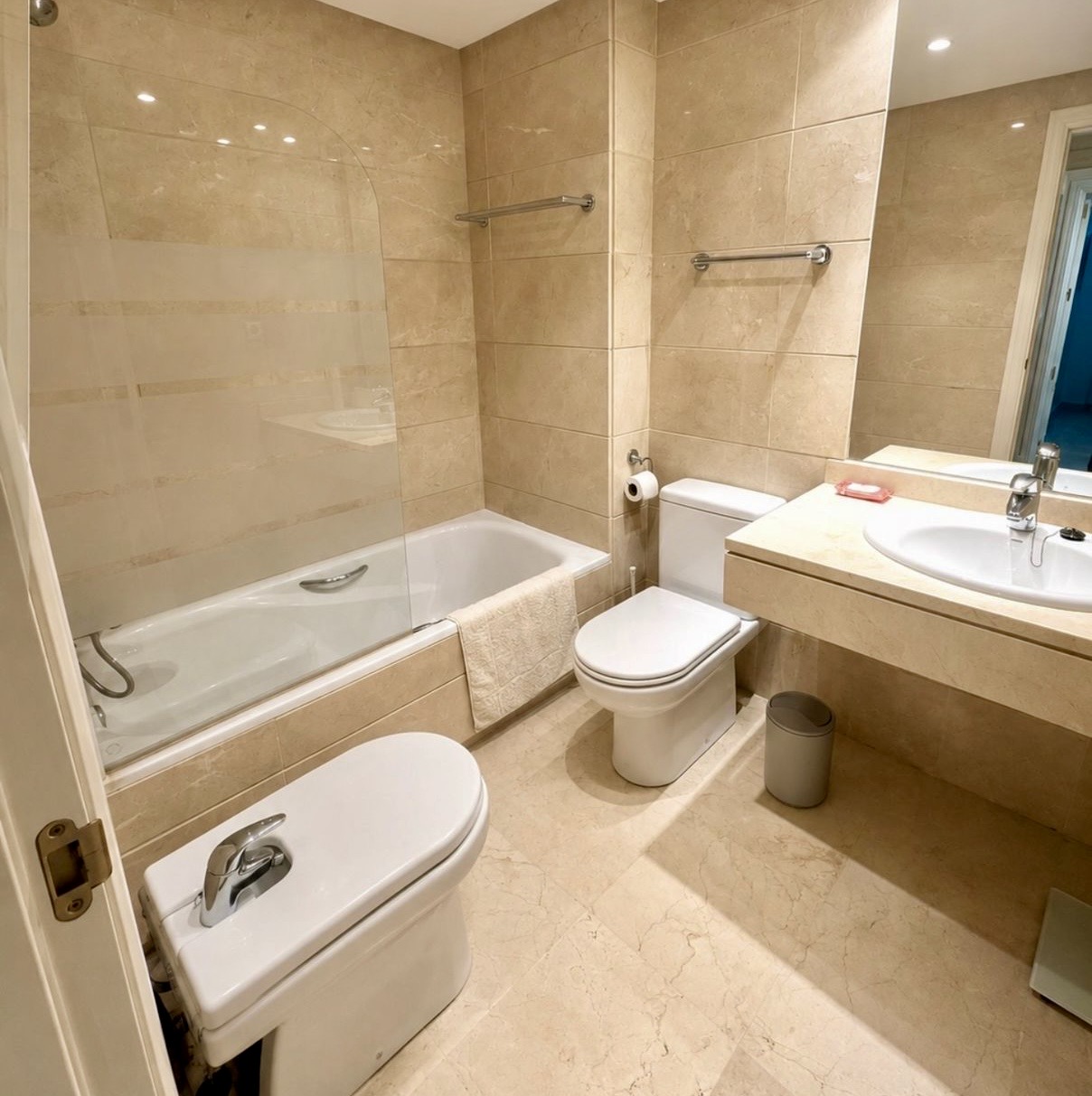 Habitación 95 m², Marbella