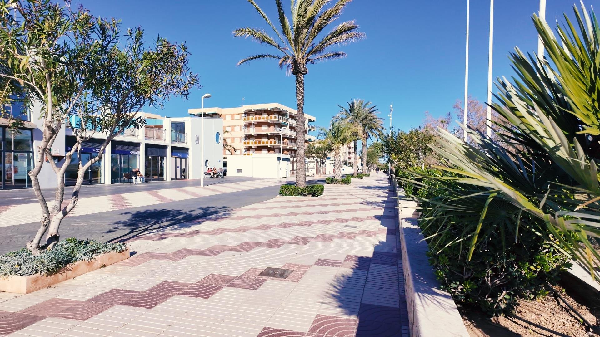 Piso de 159 m² en Canet de Berenguer