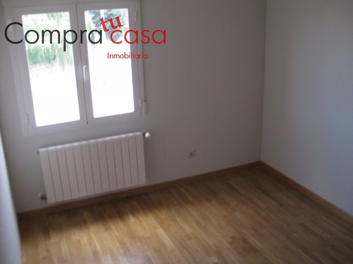 Piso de 210 m² en Revenga