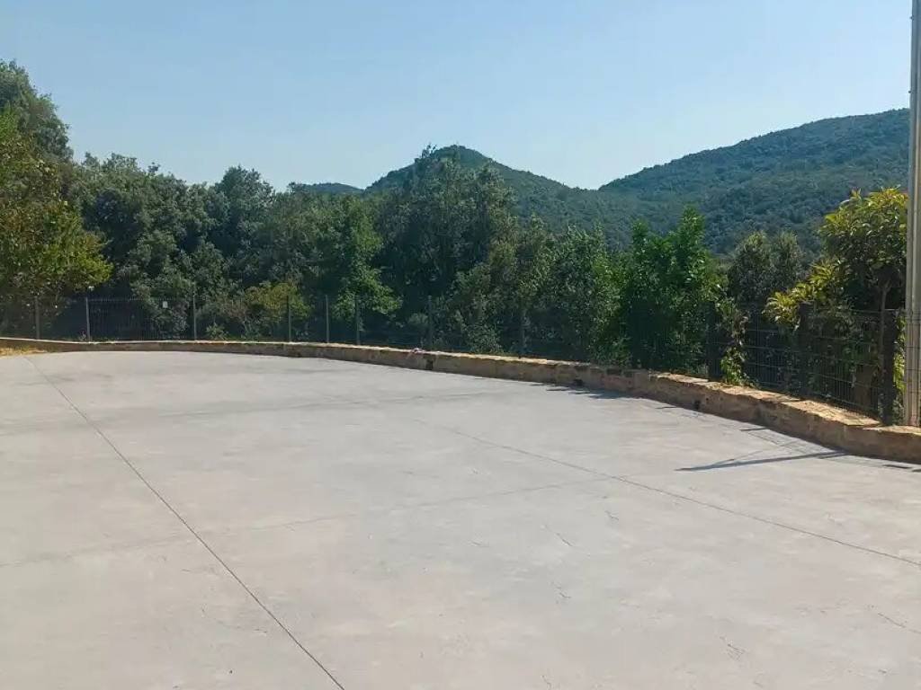 Casa de 150 m² en Sant Aniol de Finestres