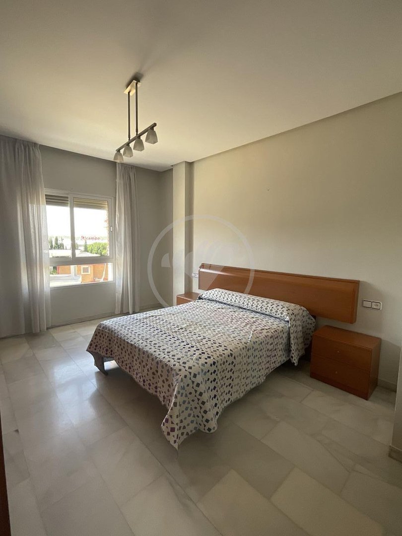 Piso de 100 m² en Linares